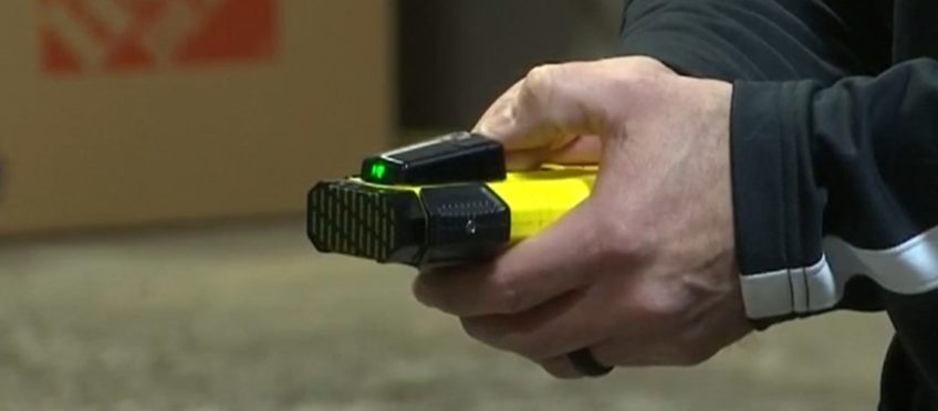 La “pistola lazo” in uso stabile alla polizia municipale di Bolzano